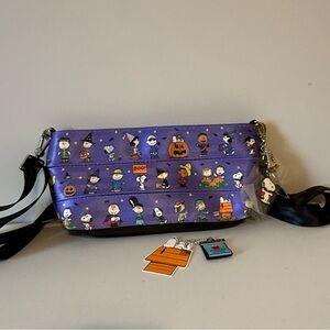 Harveys Peanuts Halloween Convertible Clutch